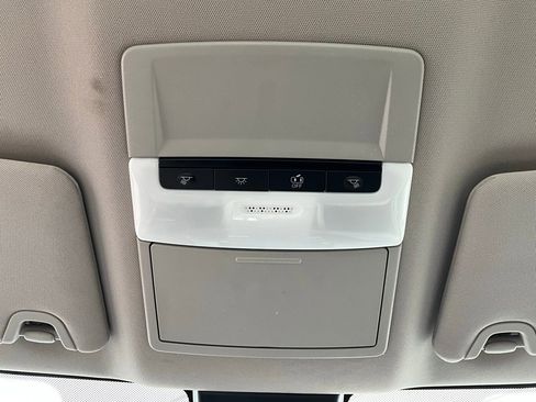 Used 2025 Nissan Altima 2.5 SV image 17