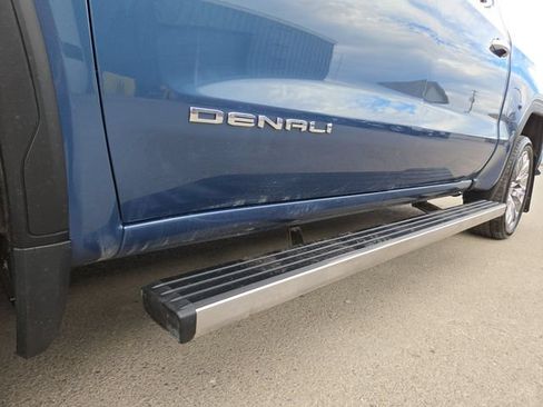 Used 2024 GMC Sierra 1500 Denali w/ Denali Reserve Package AWD/4WD image 9