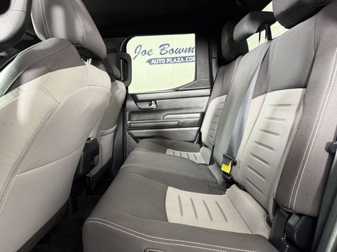 Used 2025 Toyota Tacoma TRD Off-Road image 15