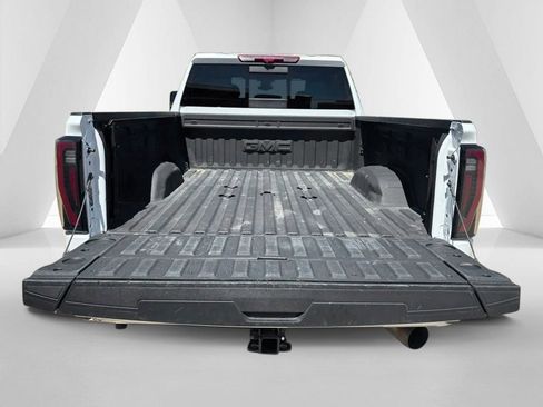 Used 2025 GMC Sierra 2500 AT4 w/ AT4 Premium Plus Package AWD/4WD image 37