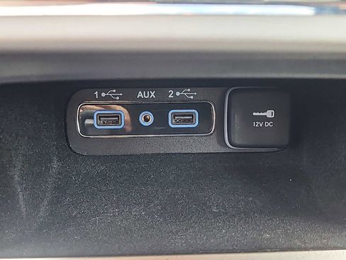 Used 2021 Jeep Grand Cherokee Limited w/ Premium Lighting Group AWD/4WD image 19