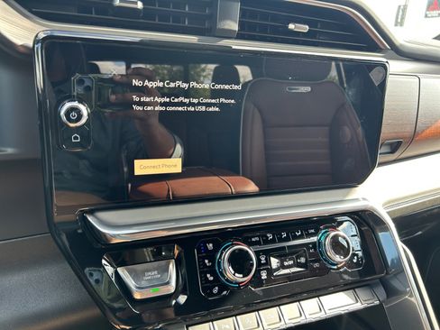 New 2026 GMC Sierra 1500 Denali Ultimate image 16