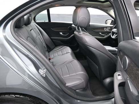 Used 2019 Mercedes-Benz C 300 Sedan image 35