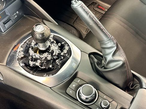 Used 2017 MAZDA MX-5 Miata RF Club w/ Brembo/BBS Package image 15