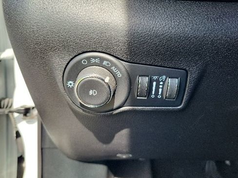 Used 2025 Jeep Compass Limited AWD/4WD image 41
