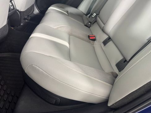 Used 2025 Toyota Camry SE w/ Convenience Package FWD image 27