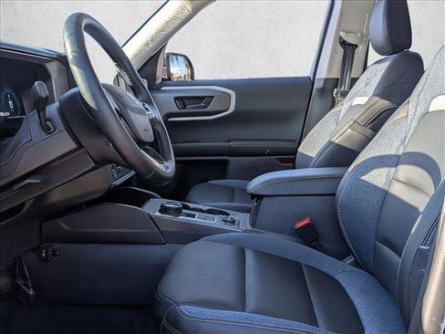 Used 2025 Ford Bronco Sport Outer Banks image 11