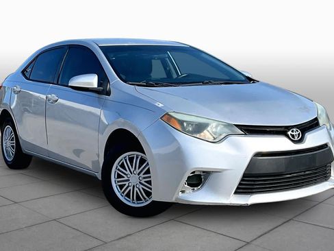 Used 2016 Toyota Corolla L FWD image 3