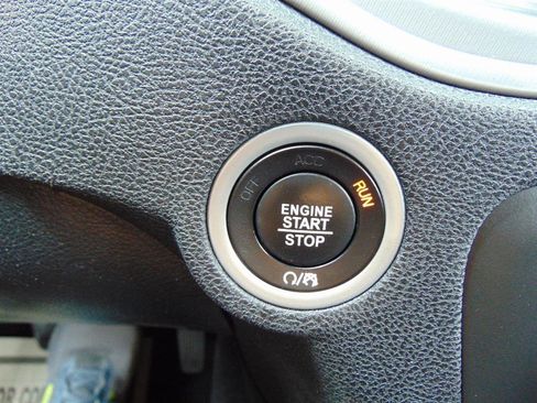 Used 2023 Dodge Charger GT image 27