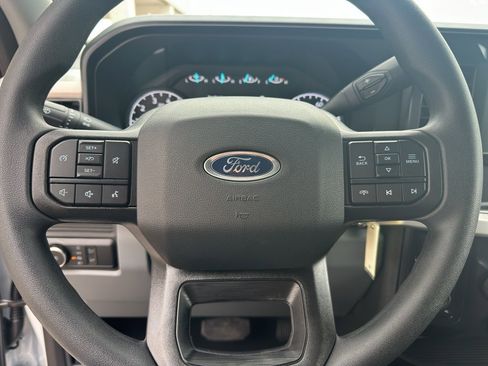 New 2026 Ford F350 4x4 Crew Cab Super Duty image 15