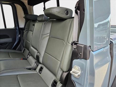 New 2025 Jeep Gladiator Mojave w/ Safety Group image 12