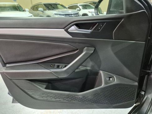 Used 2025 Volkswagen Jetta S FWD image 11