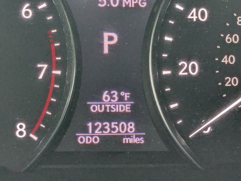 Used 2014 Lexus LS 460 AWD w/ Comfort Package image 44