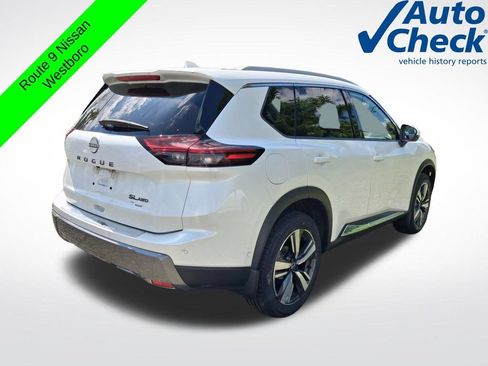 Used 2024 Nissan Rogue SL w/ SL Premium Package AWD/4WD image 5