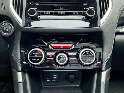 Used 2023 Subaru Forester Premium image 17