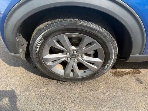 Used 2021 Ford Explorer XLT w/ Equipment Group 202A AWD/4WD image 49