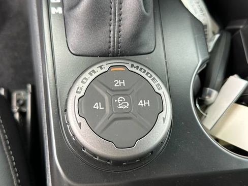 New 2026 Ford Bronco Outer Banks AWD/4WD image 12