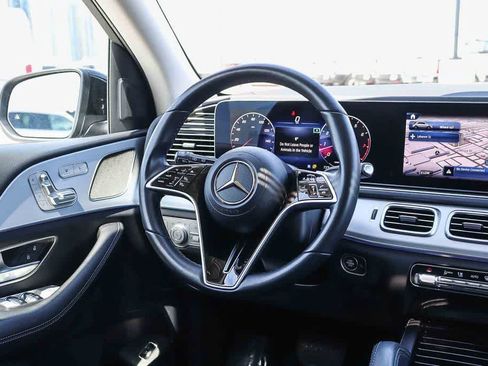 Used 2025 Mercedes-Benz GLE 350 4MATIC image 15