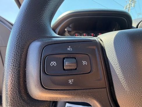 Used 2021 Chevrolet Silverado 1500 Custom AWD/4WD image 24