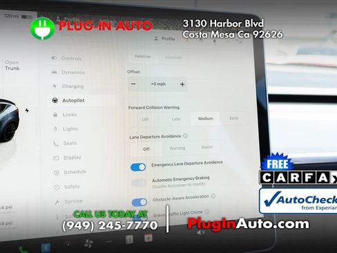 Used 2024 Tesla Model Y Long Range AWD/4WD image 25