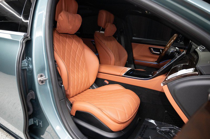 Certified 2026 Mercedes-Benz S 580 4MATIC Sedan image 13