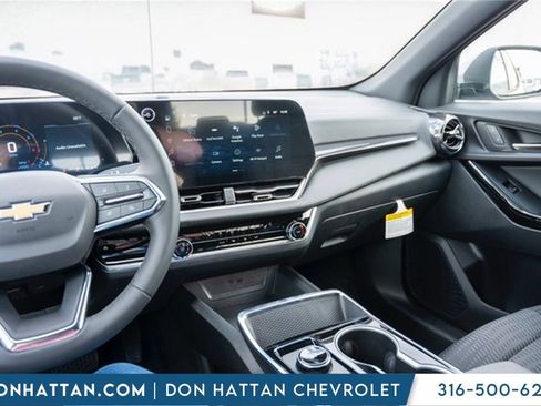 New 2026 Chevrolet Equinox LT image 17