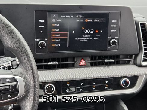 Used 2025 Kia Sportage LX FWD image 22