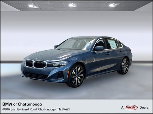 New 2026 BMW 330i xDrive Sedan w/ Premium Package AWD/4WD image 1