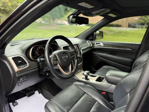 Used 2015 Jeep Grand Cherokee Overland RWD image 10