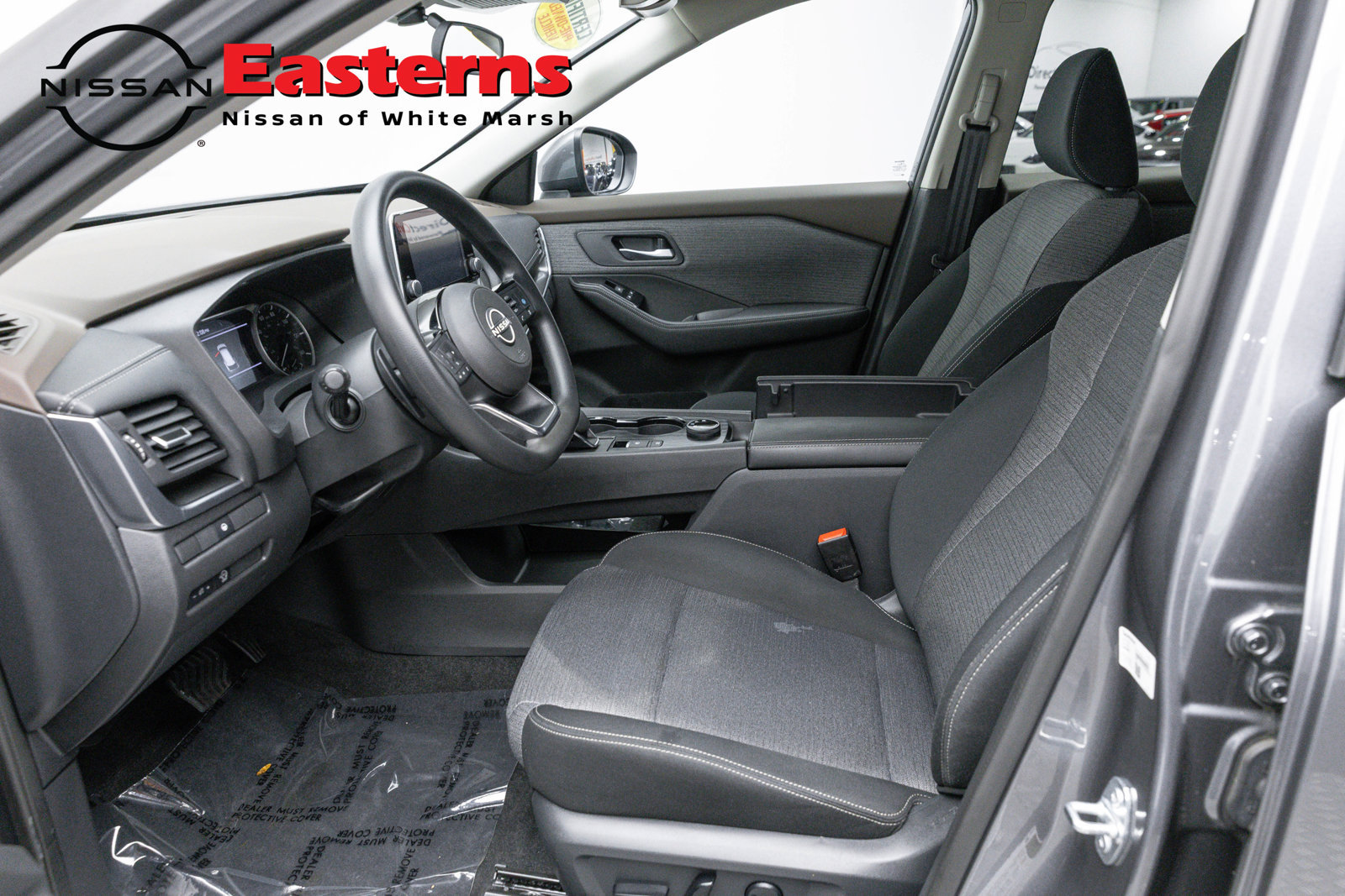 Used 2023 Nissan Rogue SV AWD/4WD image 14