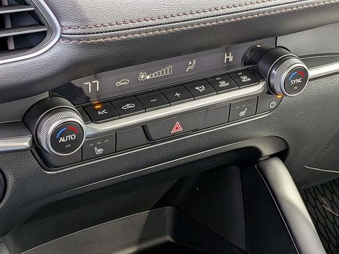 New 2026 MAZDA MAZDA3 2.5 S Sedan w/ Preferred Pkg image 22