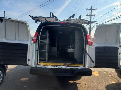 Used 2020 Chevrolet Express 2500 w/ Driver Convenience Package image 11