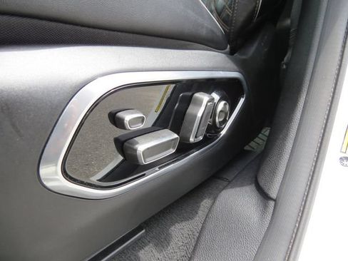 Used 2023 Jeep Grand Cherokee Summit RWD image 16