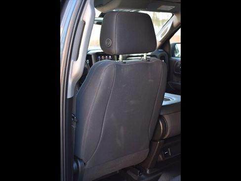 Used 2020 Chevrolet Silverado 1500 Custom Trail Boss image 20