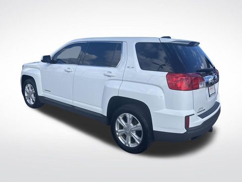 Used 2017 GMC Terrain SLE AWD/4WD image 3