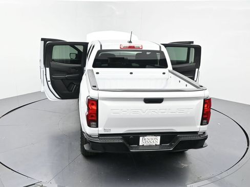 Used 2024 Chevrolet Colorado W/T RWD image 22
