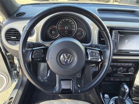 Used 2019 Volkswagen Beetle 2.0T Final Edition SEL image 23