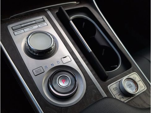 Used 2024 Genesis GV80 2.5T image 20