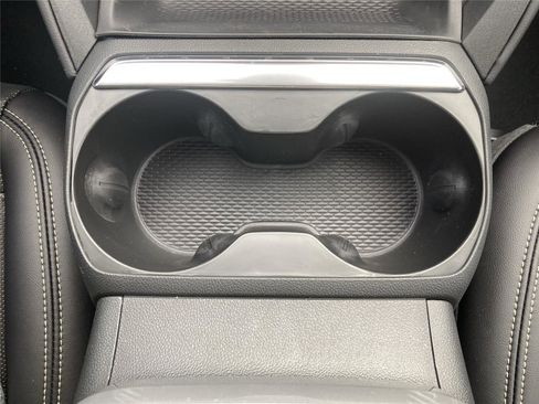 New 2026 GMC Terrain Elevation w/ Elevation Premium Package image 27