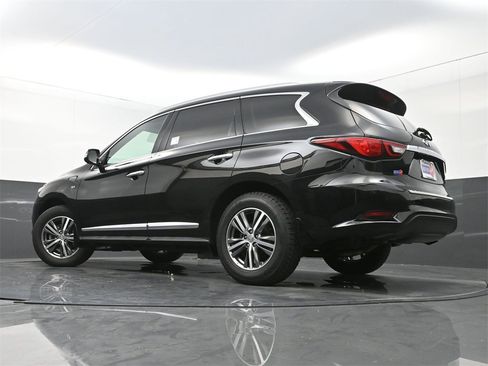 Used 2020 INFINITI QX60 Luxe w/ Essential Package image 32
