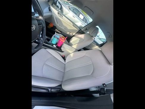 Used 2016 Hyundai Sonata SE FWD image 7