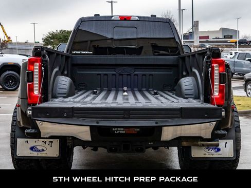 Used 2024 Ford F350 King Ranch w/ Chrome Package image 9