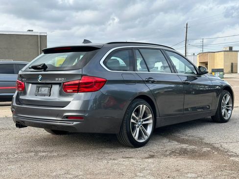 Used 2017 BMW 330i xDrive Wagon image 7