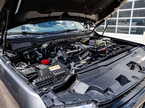 Used 2025 Ford F350 Platinum w/ Platinum Plus Package image 42