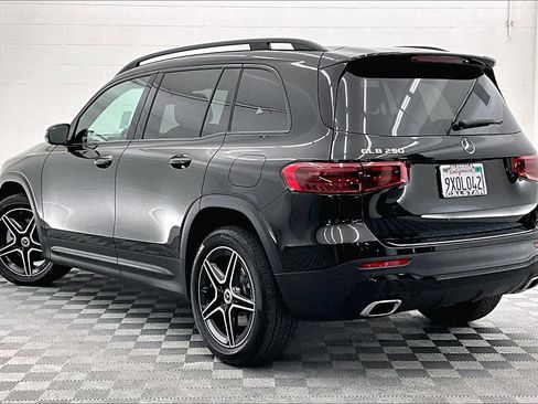 Used 2026 Mercedes-Benz GLB 250 image 10