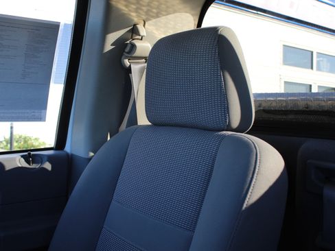 Used 2006 Dodge Ram 1500 Truck SLT image 36