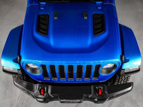 Used 2021 Jeep Wrangler Unlimited Rubicon AWD/4WD image 37