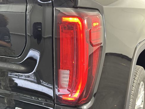 Used 2019 GMC Sierra 1500 SLT w/ SLT Premium Plus Package RWD image 26