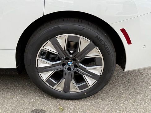 New 2026 BMW iX xDrive45 image 14