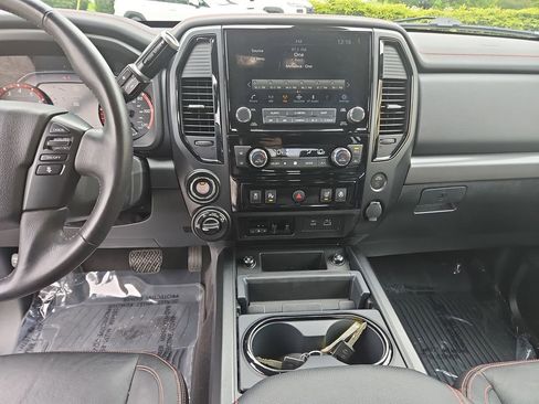 Certified 2023 Nissan Titan PRO-4X w/ Pro-4x Convenience Package AWD/4WD image 19